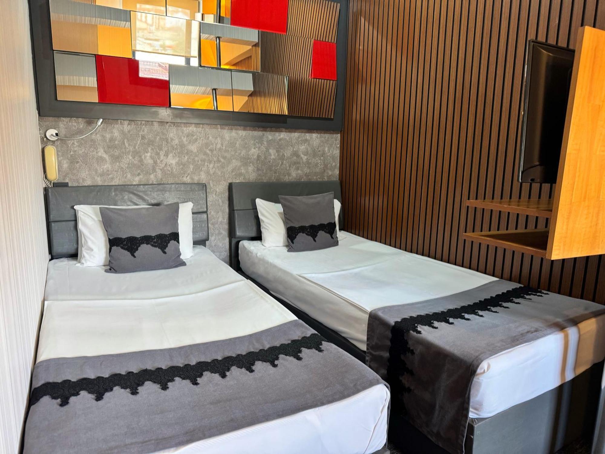 Black Art Otel Istanbul Eksteriør billede