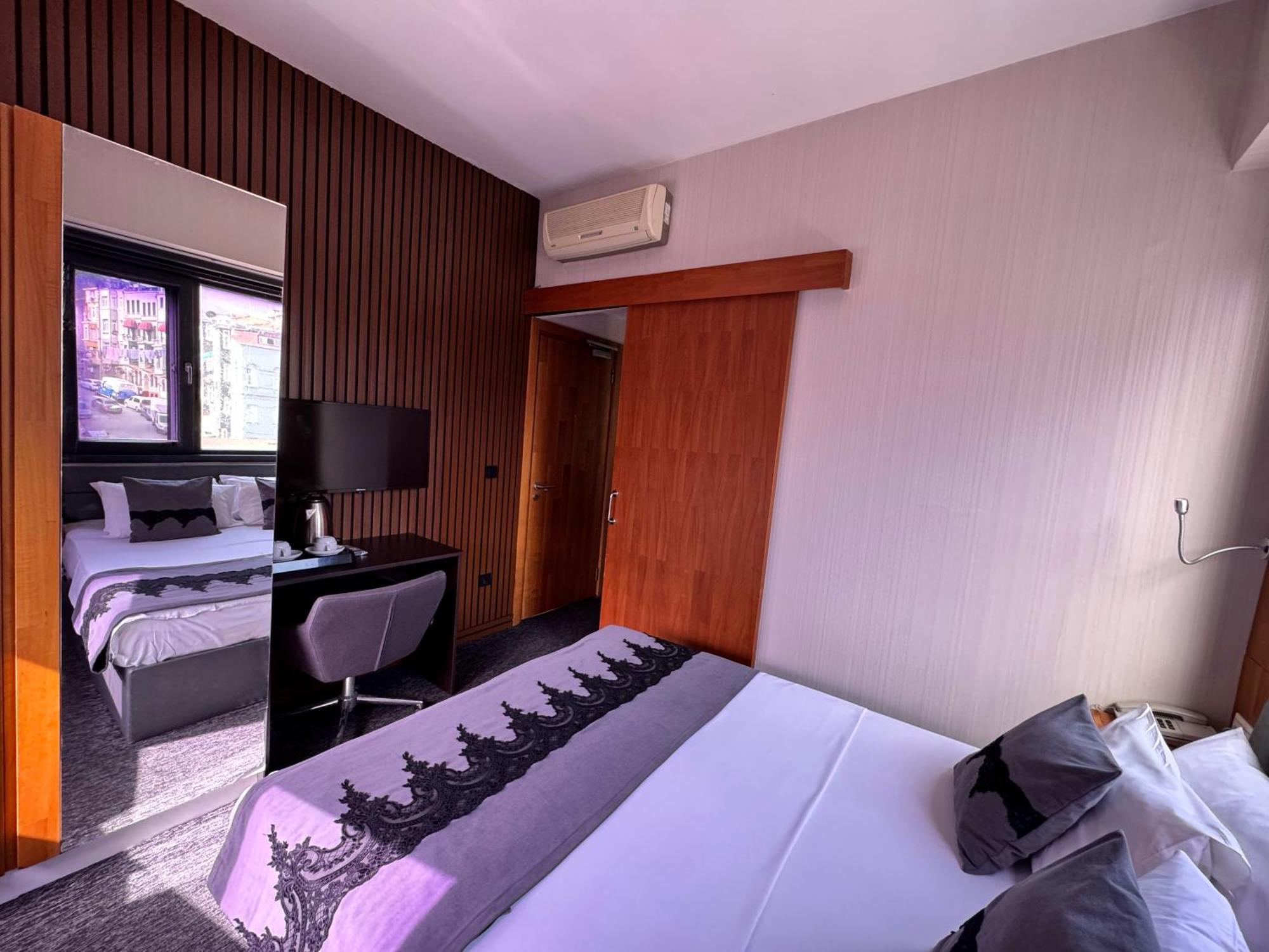 Black Art Otel Istanbul Eksteriør billede